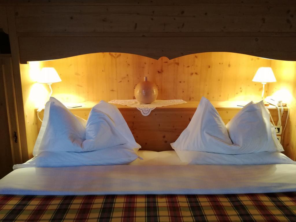Hotel Ca' Del Bosco Selva di Cadore Exteriör bild
