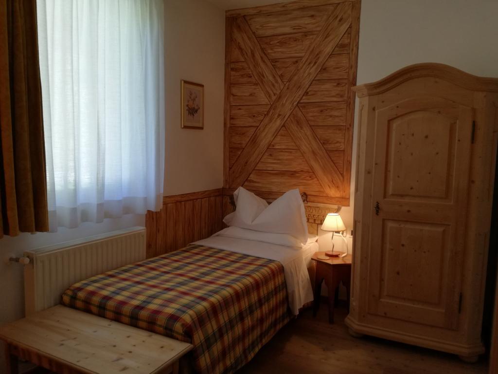 Hotel Ca' Del Bosco Selva di Cadore Exteriör bild