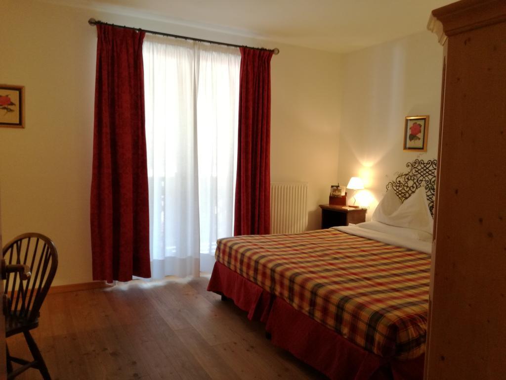 Hotel Ca' Del Bosco Selva di Cadore Exteriör bild